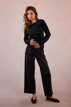 Carregar imagem no visualizador da galeria, Camisola com laços Molly Bracken