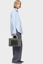 Carregar imagem no visualizador da galeria, Shopper média Amaya Kaos Icon preta