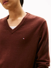 Carregar imagem no visualizador da galeria, Pulover de algodão e cashmere com decote em V