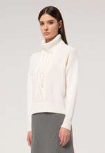 Carregar imagem no visualizador da galeria, Camisola de Gola