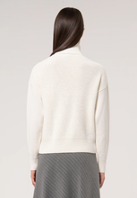 Carregar imagem no visualizador da galeria, Camisola de Gola