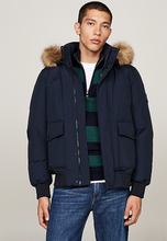 Carregar imagem no visualizador da galeria, Blusão