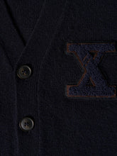 Carregar imagem no visualizador da galeria, Blusão de Penas