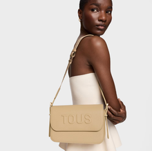 Carregar imagem no visualizador da galeria, Mala de tiracolo média TOUS Brenda Tous