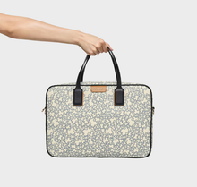 Carregar imagem no visualizador da galeria, Pasta Kaos Mini bege e preta Tous