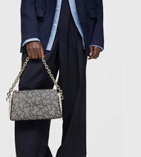 Carregar imagem no visualizador da galeria, Mala de tiracolo preta Kaos Icon Tous