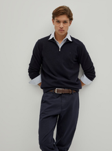 Carregar imagem no visualizador da galeria, Camisola com fecho