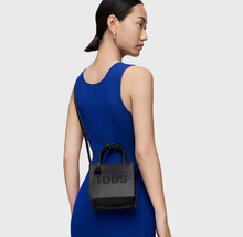 Carregar imagem no visualizador da galeria, Minimala cubo TOUS Brenda Tous