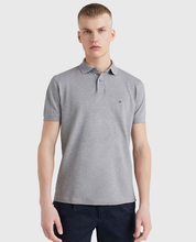 Carregar imagem no visualizador da galeria, Polo Regular fit Tommy Hilfiger