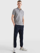 Carregar imagem no visualizador da galeria, Polo Regular fit Tommy Hilfiger