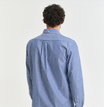 Carregar imagem no visualizador da galeria, Camisa em popeline modelo regular