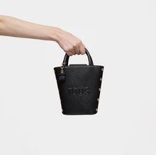 Carregar imagem no visualizador da galeria, Mini bolso negro TOUS Back to basics