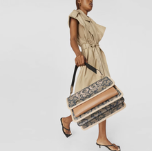 Carregar imagem no visualizador da galeria, Mala Audree TOUS Kaos Icon