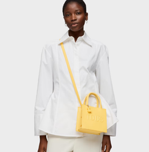 Carregar imagem no visualizador da galeria, Minimala cube amarela TOUS Back to Basics