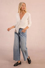 Carregar imagem no visualizador da galeria, Casaco de malha vazada Molly Bracken