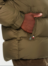 Carregar imagem no visualizador da galeria, Blusão