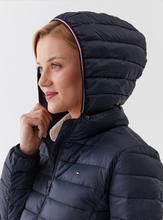 Carregar imagem no visualizador da galeria, Blusão Tommy Hilfiger - Ref. WW0WW38927