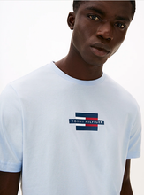 Carregar imagem no visualizador da galeria, T-shirt Tommy Hilfiger