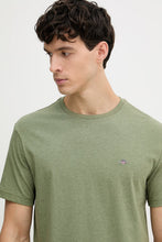Carregar imagem no visualizador da galeria, T-shirt Shield regular fit