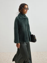 Carregar imagem no visualizador da galeria, Casaco de pelo mangas raglan Decenio
