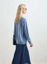 Carregar imagem no visualizador da galeria, Camisola de malha em lã Decenio