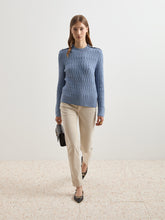 Carregar imagem no visualizador da galeria, Camisola malha entrançada Decenio