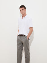 Carregar imagem no visualizador da galeria, Polo piqué regular fit