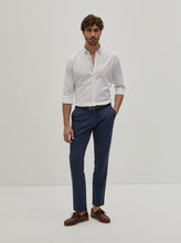 Carregar imagem no visualizador da galeria, Calças slim fit Decenio