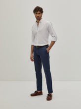 Carregar imagem no visualizador da galeria, Calças slim fit Decenio