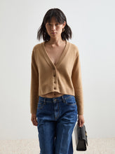 Carregar imagem no visualizador da galeria, Casaco de malha em lã Decenio