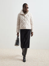 Carregar imagem no visualizador da galeria, Blusão acolchoado Decenio