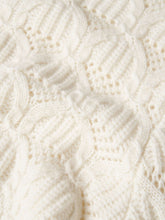 Carregar imagem no visualizador da galeria, Casaco Tricotado com Botões Dourados Decenio