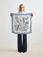 Carregar imagem no visualizador da galeria, Lenço estampado floral Decenio