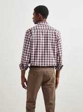 Carregar imagem no visualizador da galeria, Camisa regular fit ao xadrez Decenio