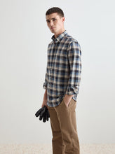 Carregar imagem no visualizador da galeria, Camisa Regular Fit aos Quadrados Decenio - Ref. D004767