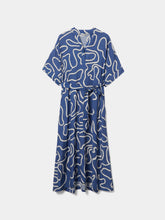 Carregar imagem no visualizador da galeria, Vestido camiseiro com padrão e cinto