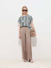 Carregar imagem no visualizador da galeria, T-shirt com estampado geométrico