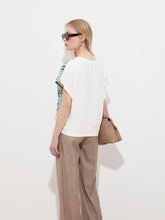 Carregar imagem no visualizador da galeria, T-shirt com estampado geométrico