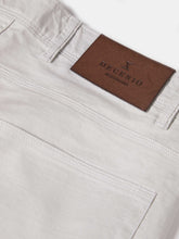 Carregar imagem no visualizador da galeria, Calças chino regular fit em algodão Decenio - Ref. D005400