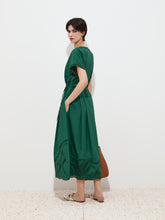 Carregar imagem no visualizador da galeria, Vestido midi com bordado inglês Decenio - Ref. D005491