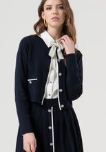 Carregar imagem no visualizador da galeria, Casaco com botões de joia para abertura Fracomina