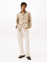 Carregar imagem no visualizador da galeria, Camisa linho Tommy Hilfiger