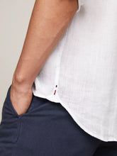 Carregar imagem no visualizador da galeria, Camisa linho Tommy Hilfiger