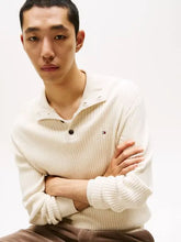 Carregar imagem no visualizador da galeria, Camisola de gola com botão Tommy Hilfiger