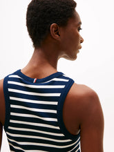 Carregar imagem no visualizador da galeria, Top Slim Tommy Hilfiger