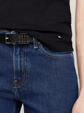 Carregar imagem no visualizador da galeria, Top Slim Tommy Hilfiger