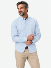 Carregar imagem no visualizador da galeria, Camisa regular-fit com botões em algodão Oxford