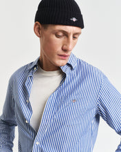 Carregar imagem no visualizador da galeria, Camisa em popelina Regular Fit