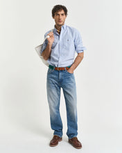 Carregar imagem no visualizador da galeria, Camisa oxford regular fit
