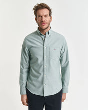 Carregar imagem no visualizador da galeria, Camisa oxford regular fit